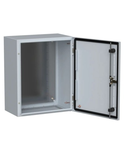 ЩМП-50.40.25 УХЛ1 IP66 500x400x250 TITAN 5 (TI5-10-N-050-040-025-66). Шкаф металлический с монтажной платой. IEK в Симферополе