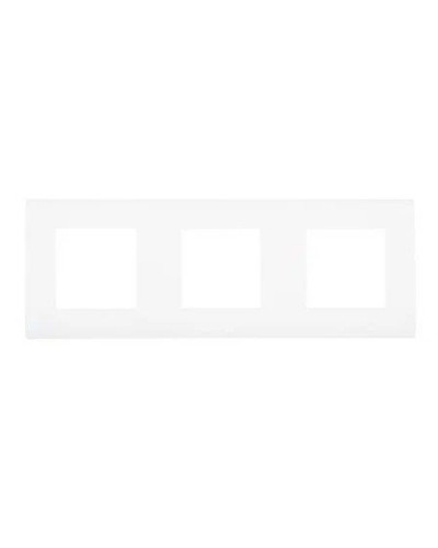 Рамка 3-постовая, белая, LK45 (854304): Рамка в Симферополе